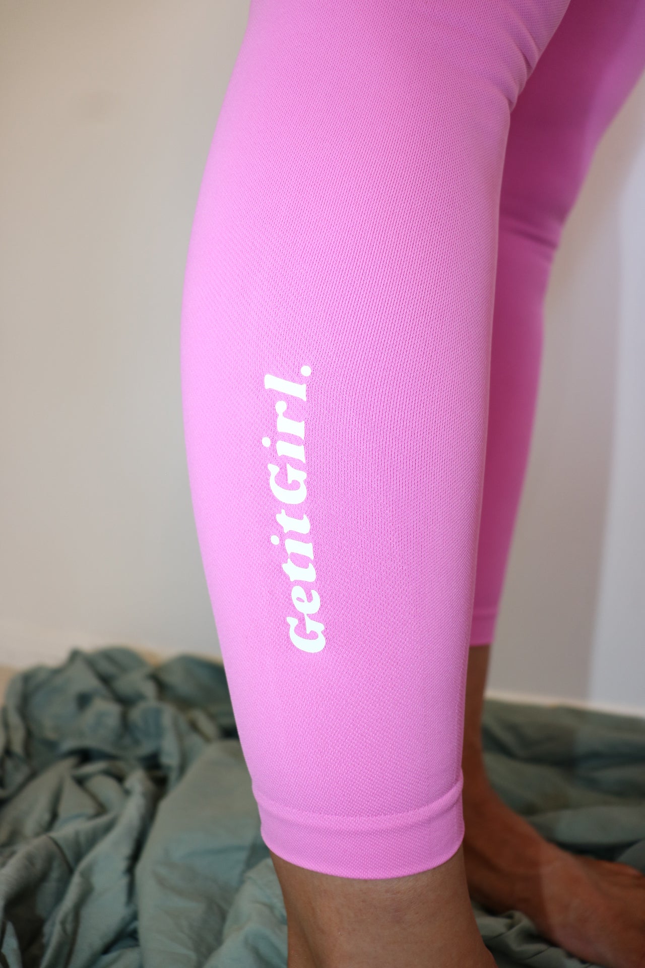 Bound Scrunch Leggings